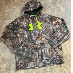 Under Armour Realtree Scent control Camo hoodie, Men's 2 XL